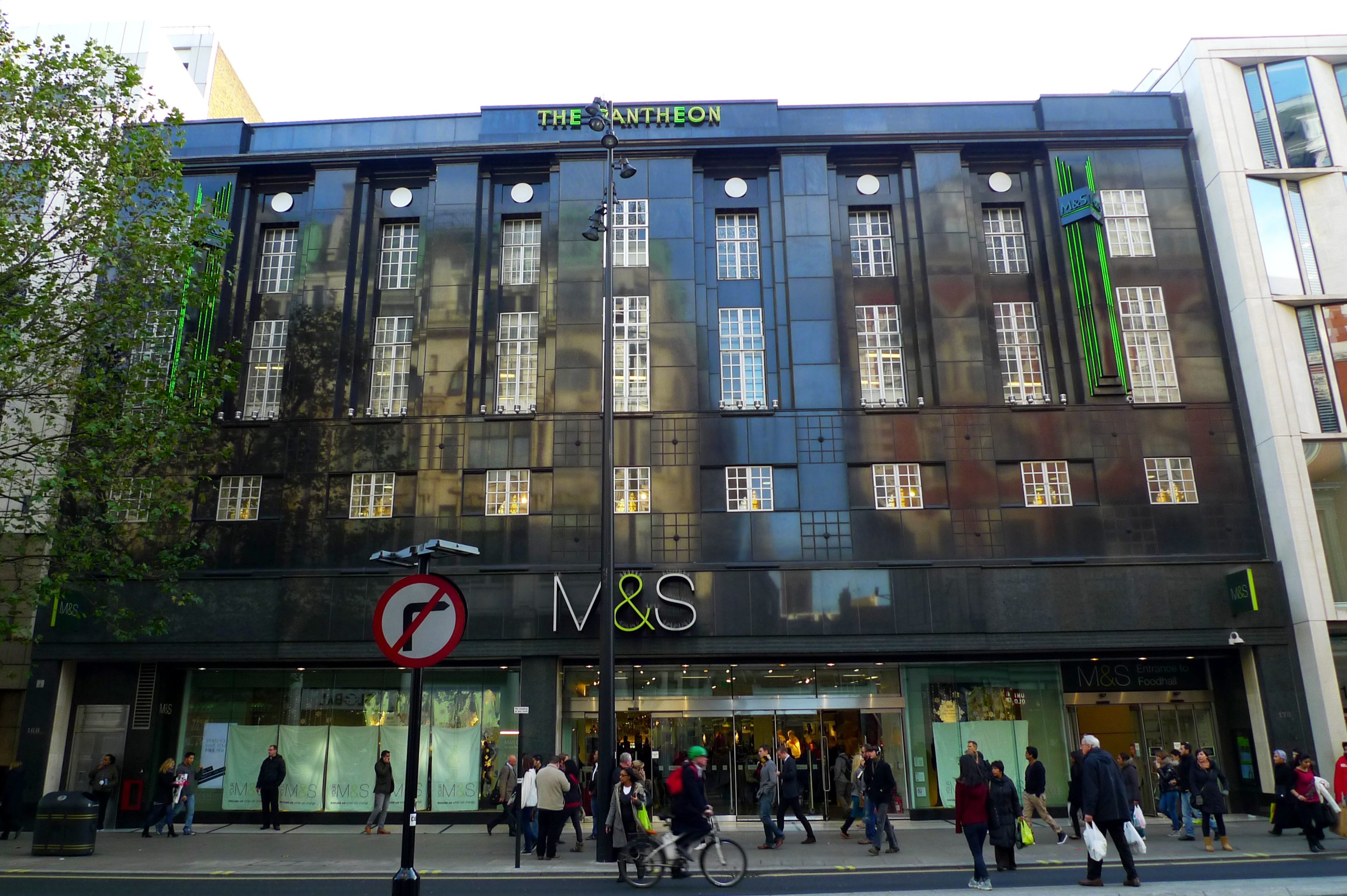 Marks and Spencer Oxford Street credit Ewan Munro