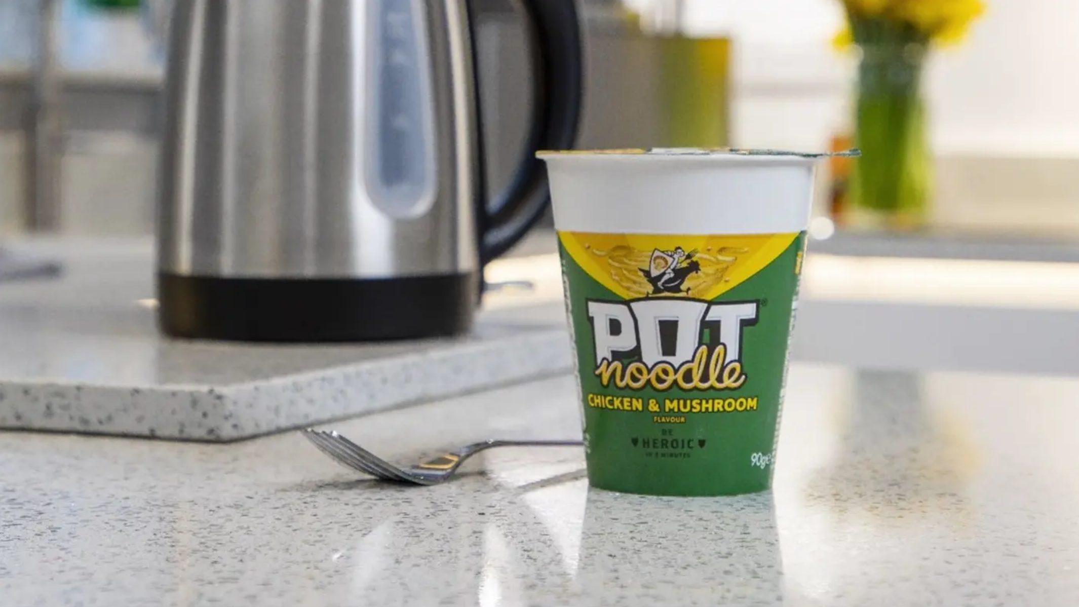 Pot Noodle trials move from plastic to paper pot